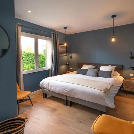 Hotel Restaurant Le Fiacre A Quend Plage Hotel 3*