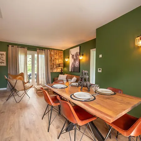 Hotel Restaurant Le Fiacre A Quend Plage Hotel 3*