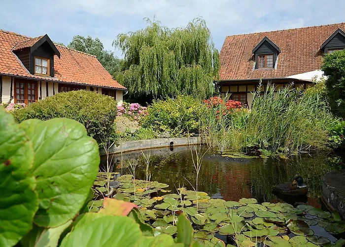 Hotel Restaurant Le Fiacre A Quend Plage 3*