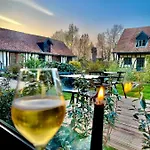 Restaurant Le Fiacre A מלון