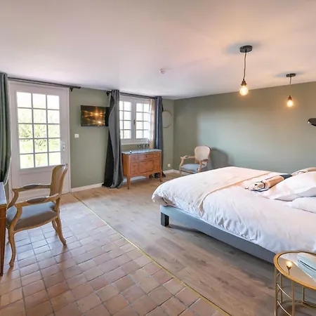 Hotel Restaurant Le Fiacre A Quend Plage Hotel