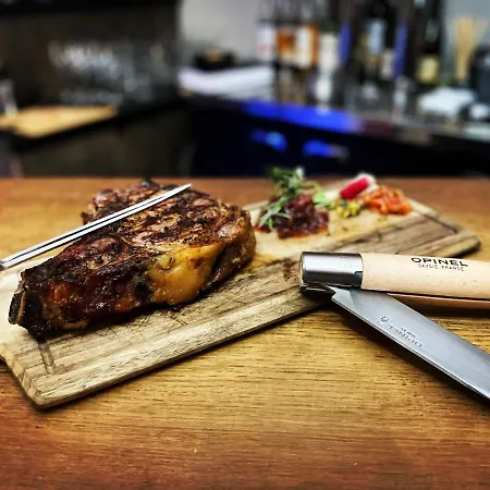 Hotel Restaurant Le Fiacre A Quend Plage Quend