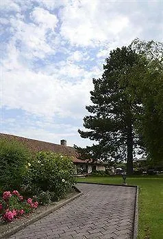 Restaurant Le Fiacre A فندق كويند